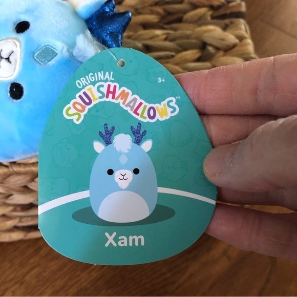 Squishmallows bag clip: Xam the blue Ram 3” - Picture 5 of 7